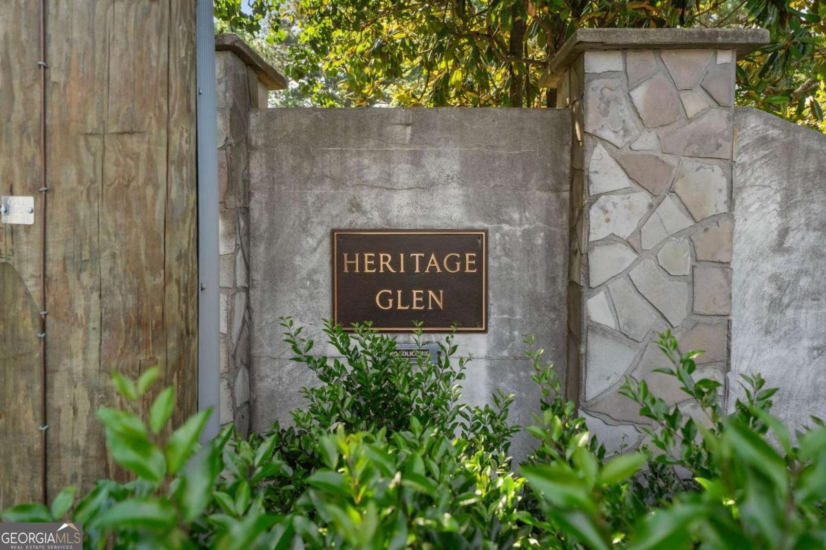 1438 Heritage Glen Drive Marietta - 31