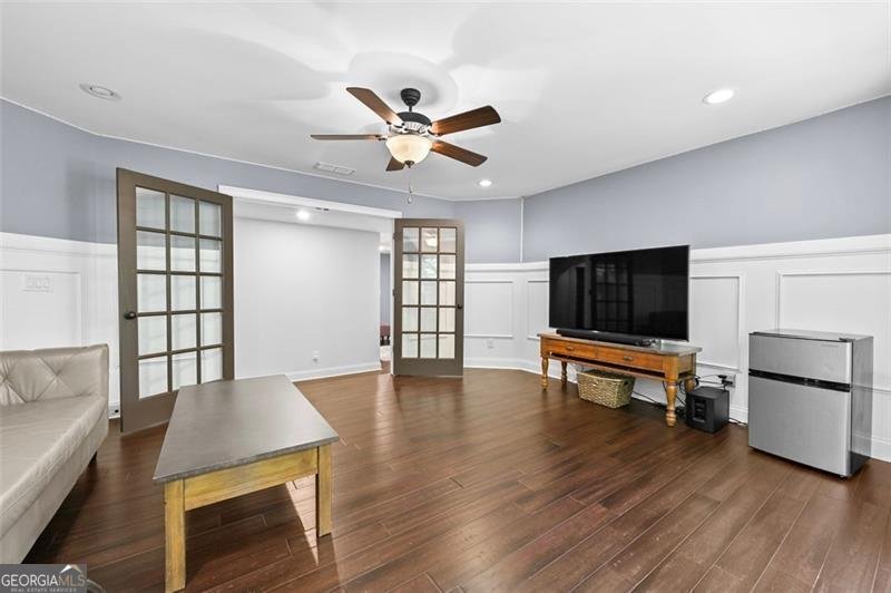 5825 TRAILWOOD Court Suwanee - 32
