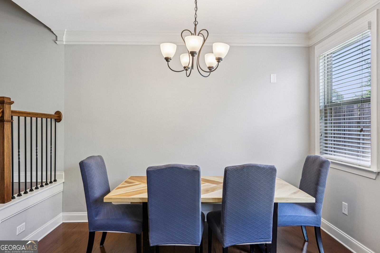 8215 Harlond Way Suwanee - 8