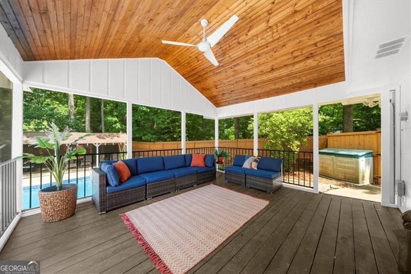 1035 Hunterhill Drive Roswell - 15