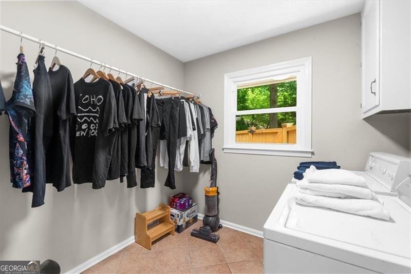 1035 Hunterhill Drive Roswell - 29