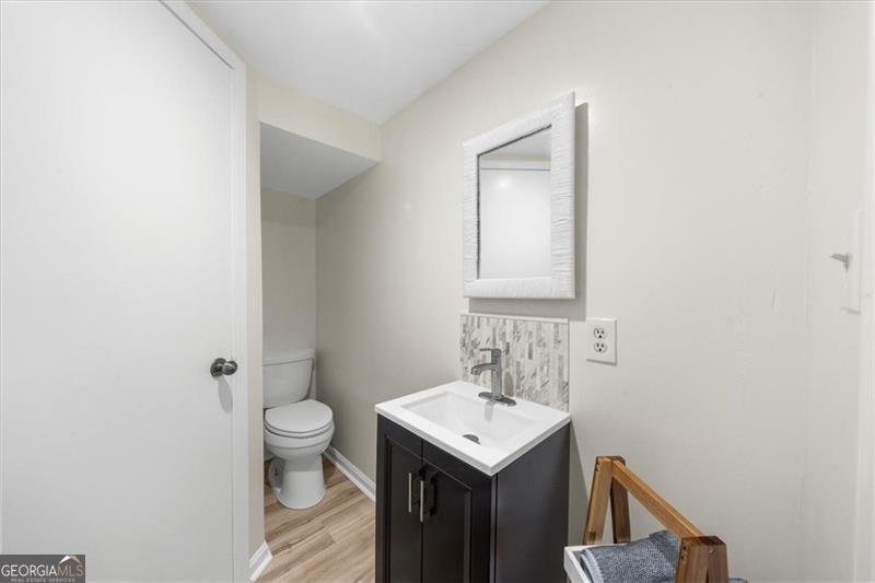 1035 Hunterhill Drive Roswell - 37