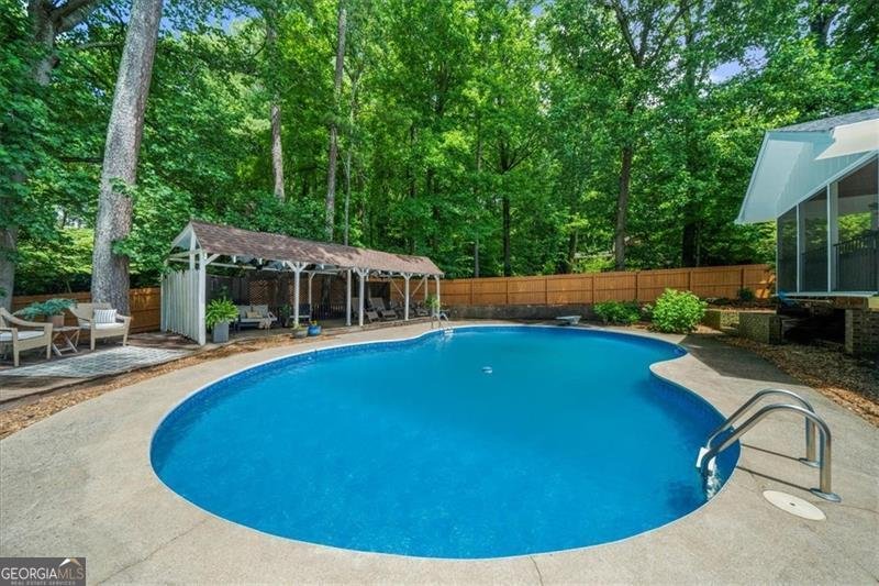 1035 Hunterhill Drive Roswell - 44