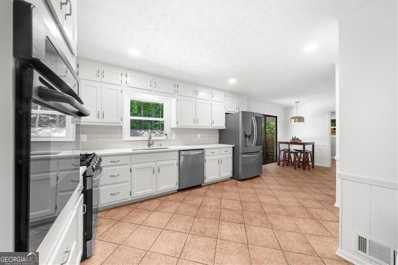 1035 Hunterhill Drive Roswell - 9