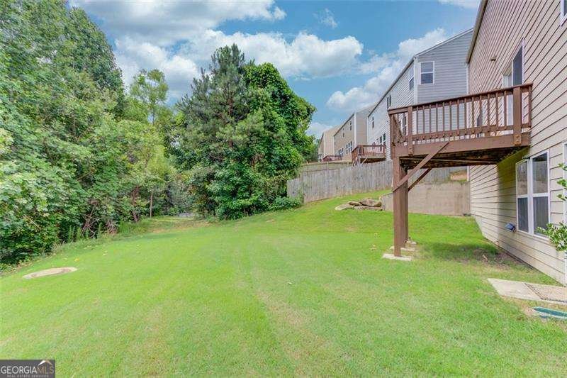 1727 SHIRE VILLAGE Drive Sugar Hill - 39