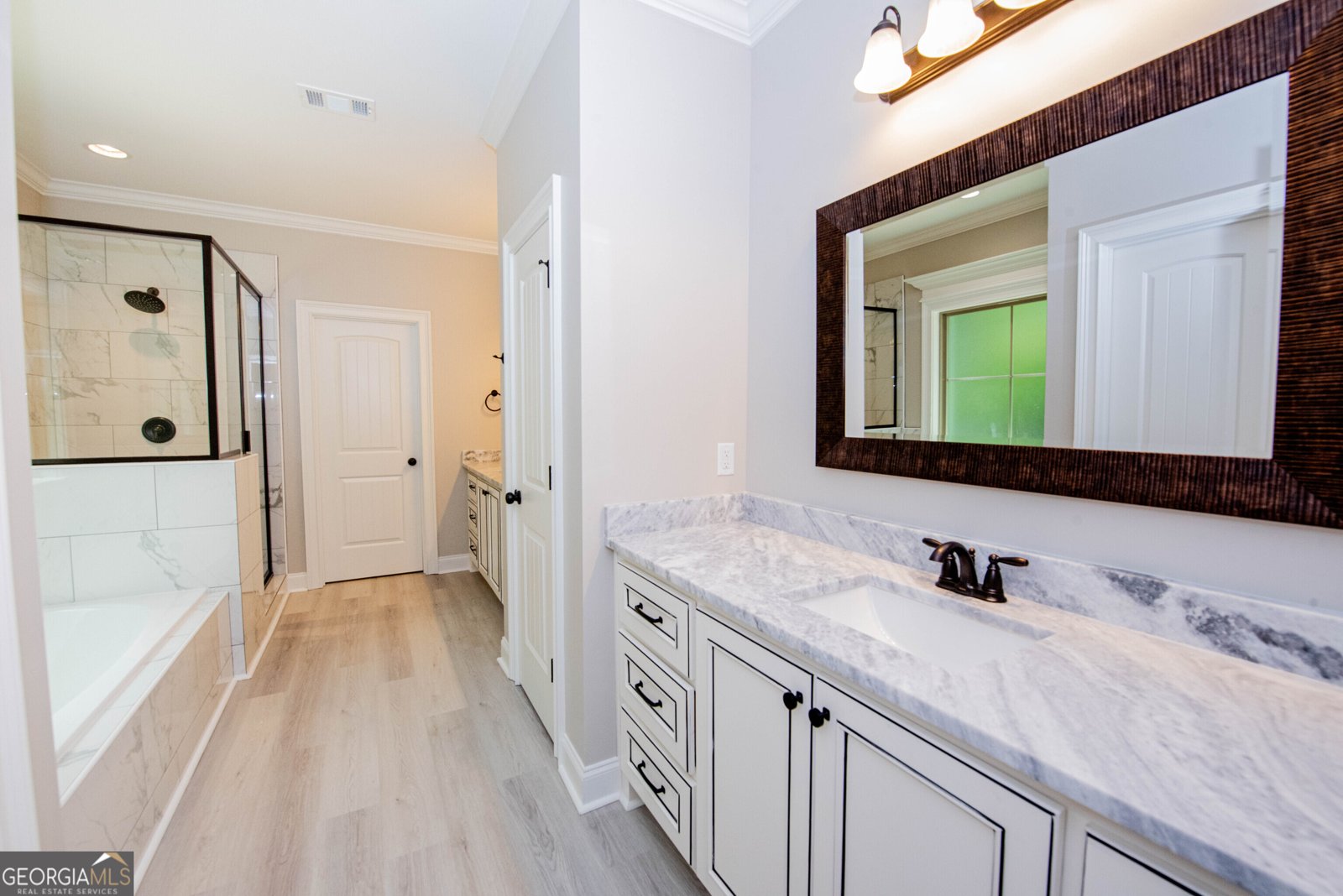 1413 Park Avenue Perry - 36