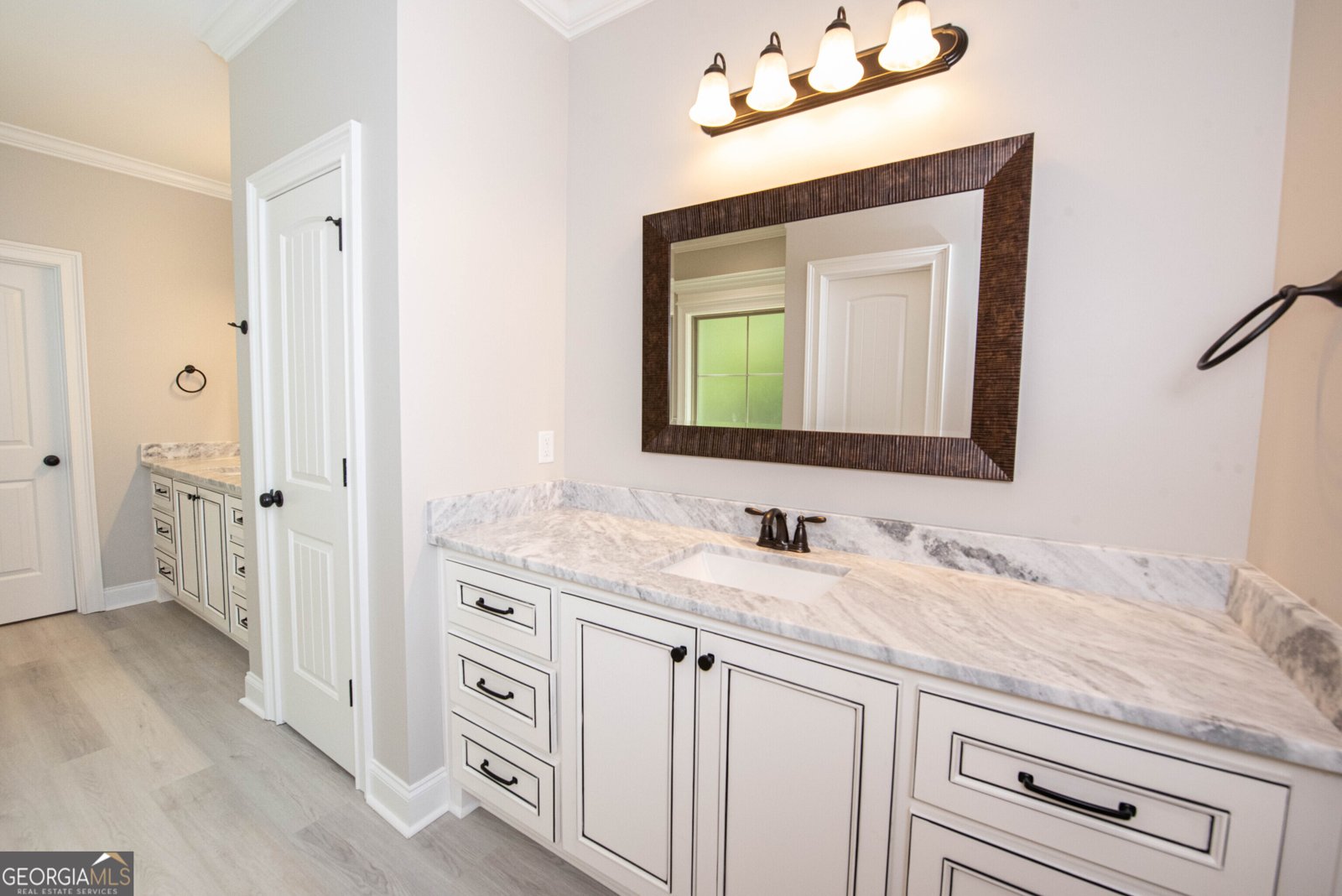 1413 Park Avenue Perry - 38