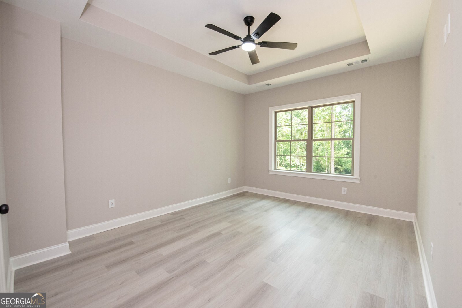 1413 Park Avenue Perry - 56