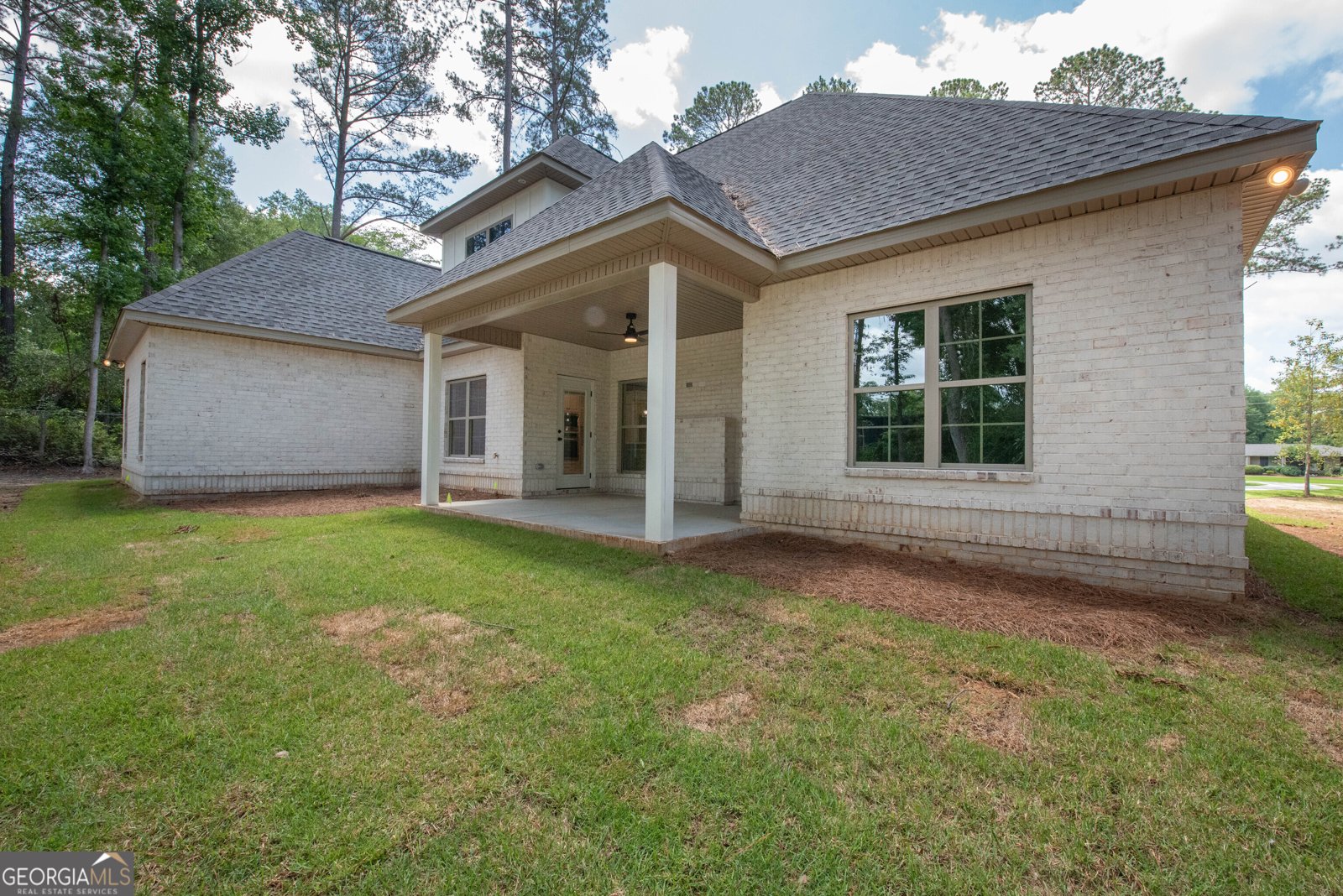 1413 Park Avenue Perry - 68