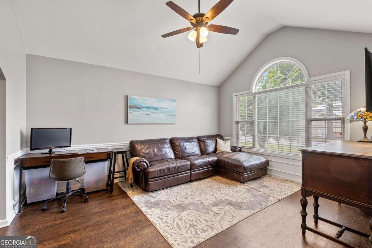 192 SANDHURST Court Suwanee - 10
