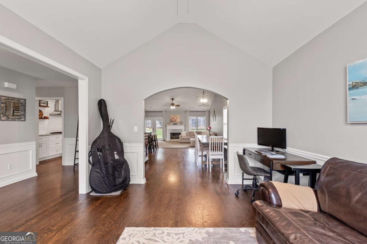 192 SANDHURST Court Suwanee - 11