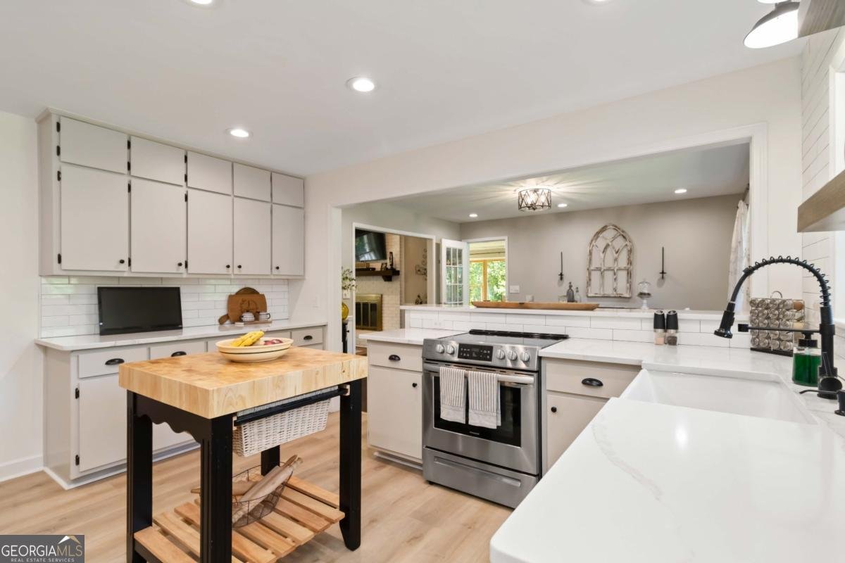 4877 Highland Road Gainesville - 16