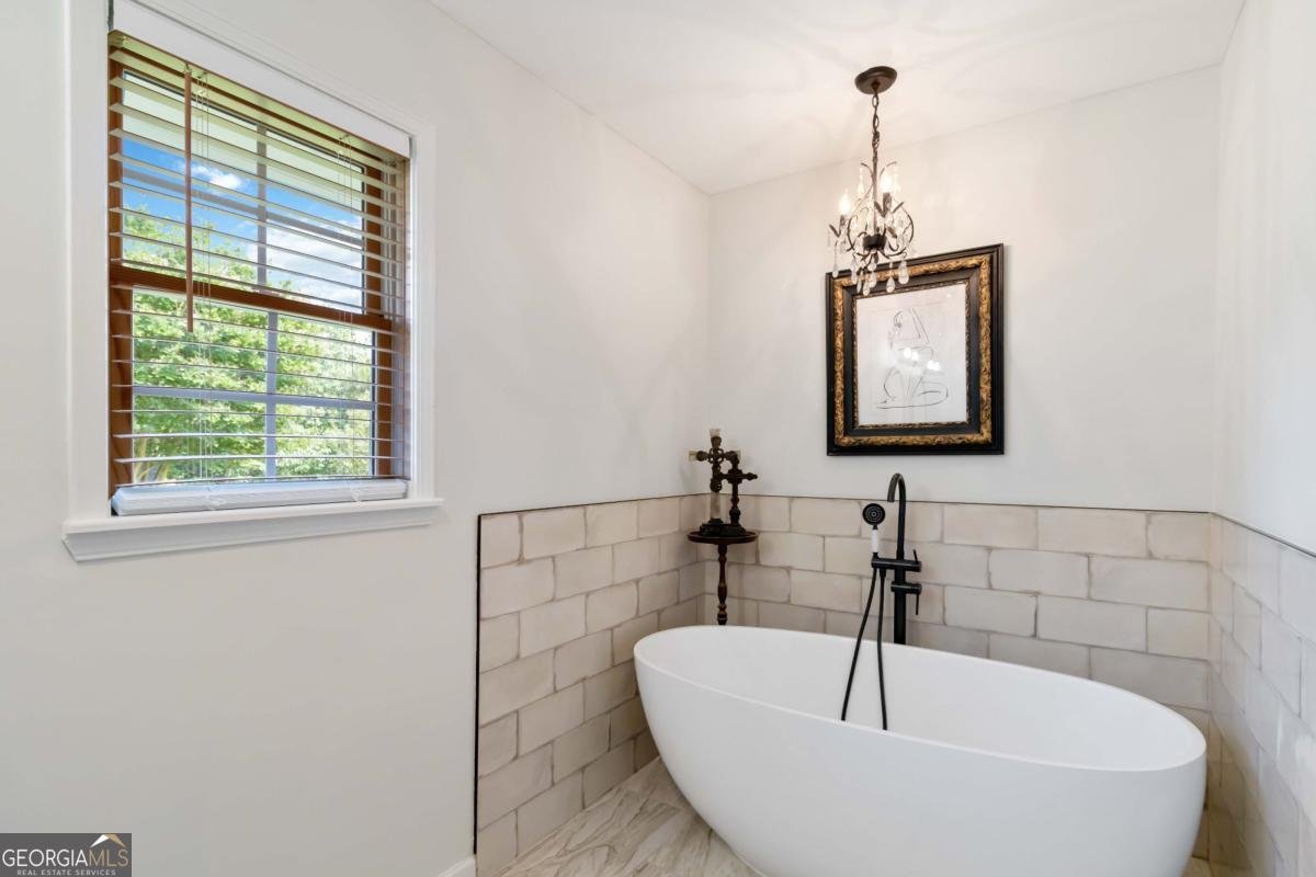 4877 Highland Road Gainesville - 30