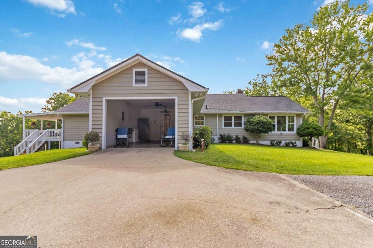4877 Highland Road Gainesville - 35