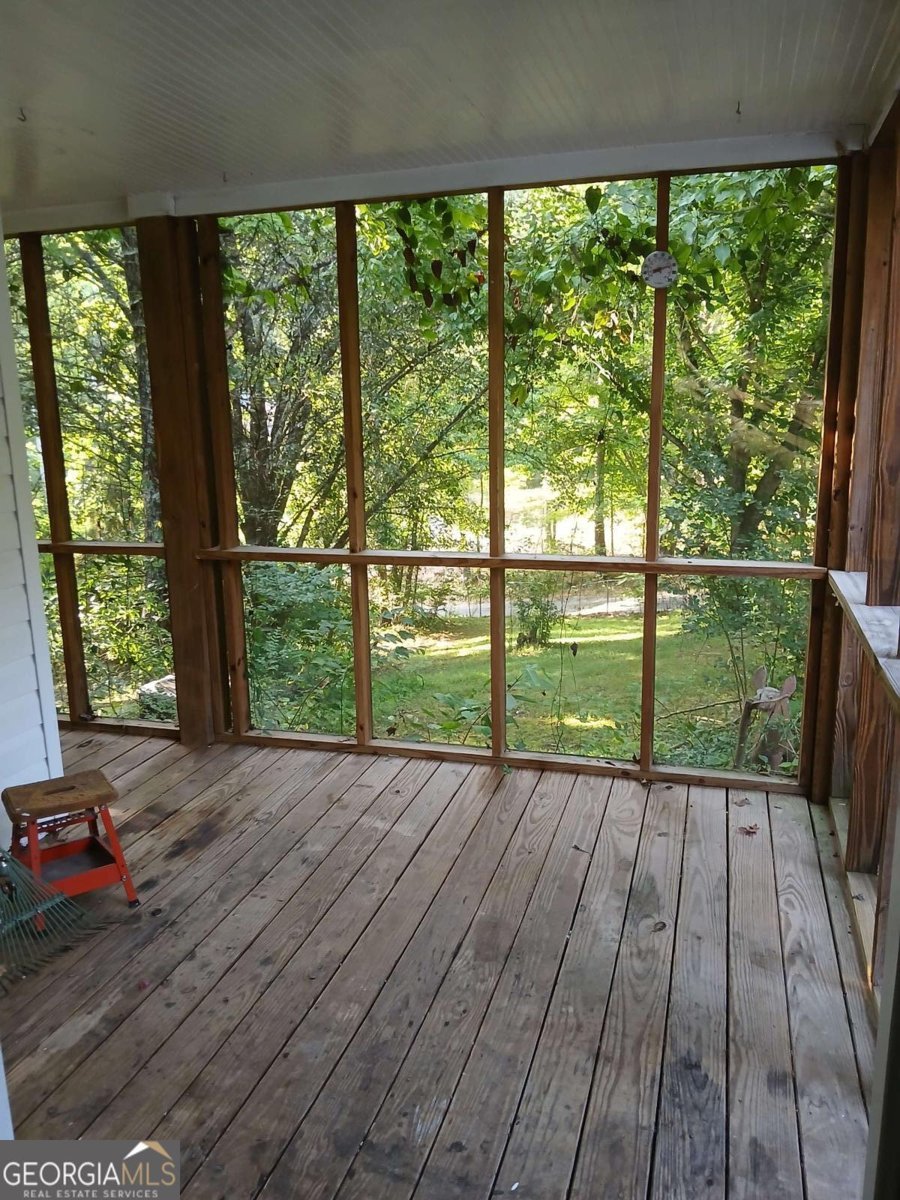 2218 Etowah River Road Dawsonville - 24