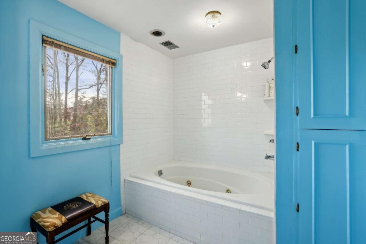 1605 Saint Tropez Way Atlanta - 14