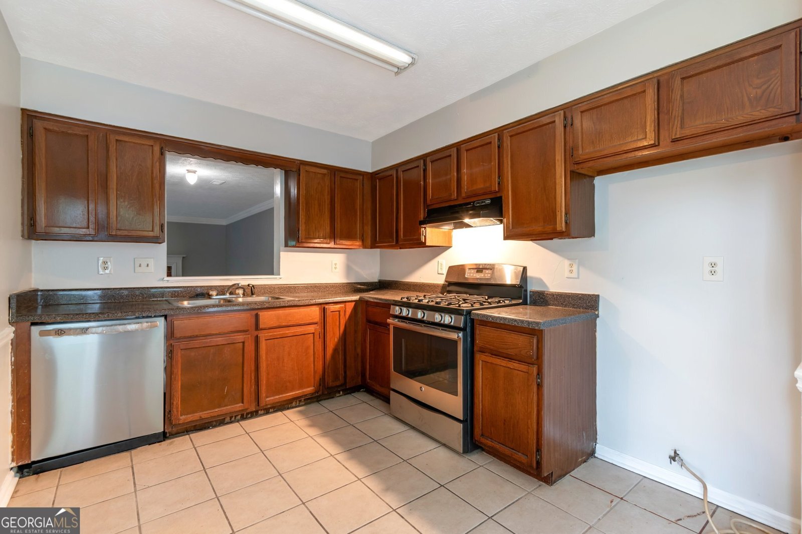 5618 Stonington Trace Parkway Stone Mountain - 3