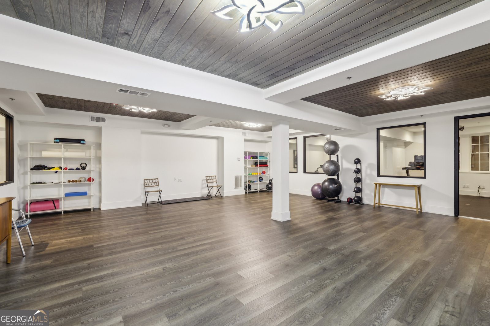 1200 Ponce De Leon Avenue Atlanta - 27