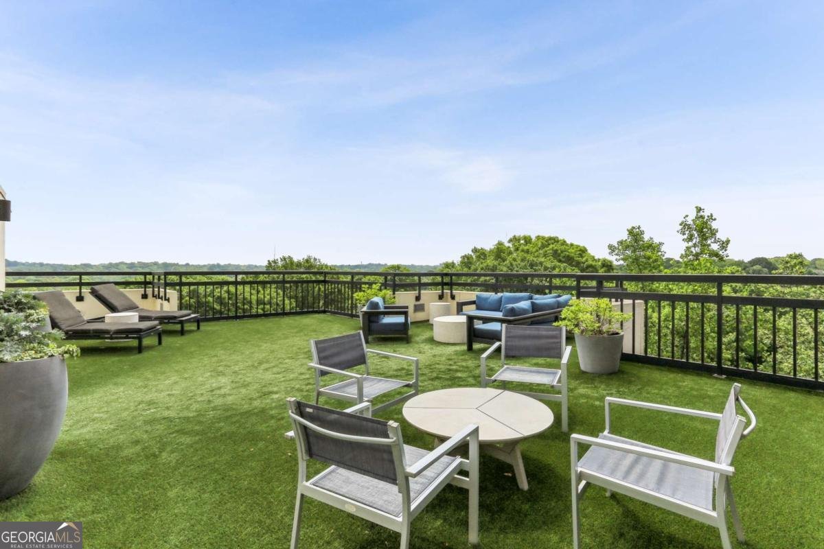 1130 Piedmont Avenue Atlanta - 27