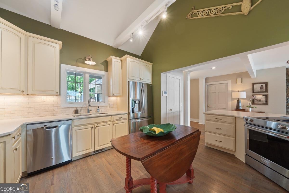 1320 Dogwood Drive Greensboro - 22