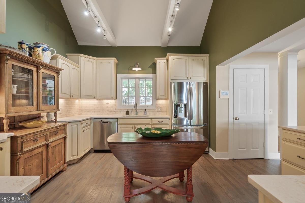 1320 Dogwood Drive Greensboro - 23