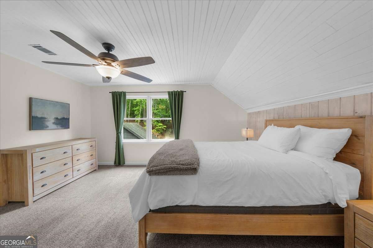 4735 Log Cabin Road Gainesville - 27