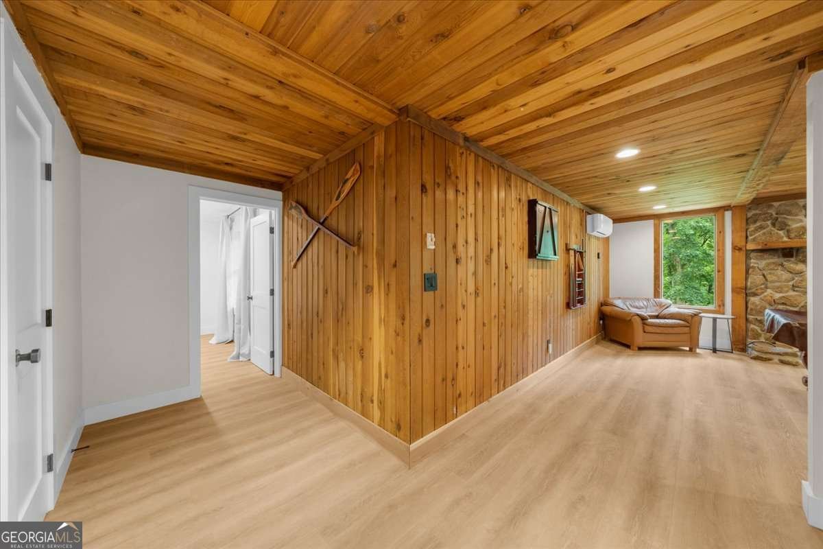 4735 Log Cabin Road Gainesville - 39
