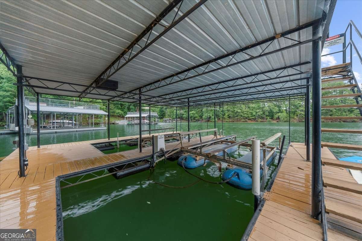 4735 Log Cabin Road Gainesville - 58