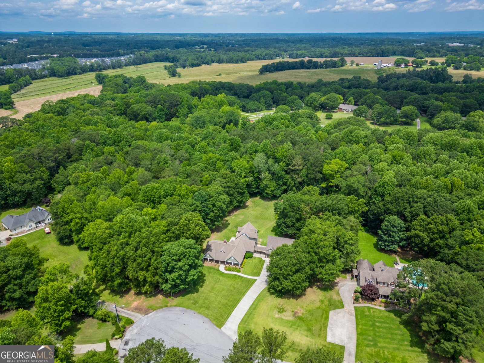2680 Bay Ridge Drive Loganville - 37