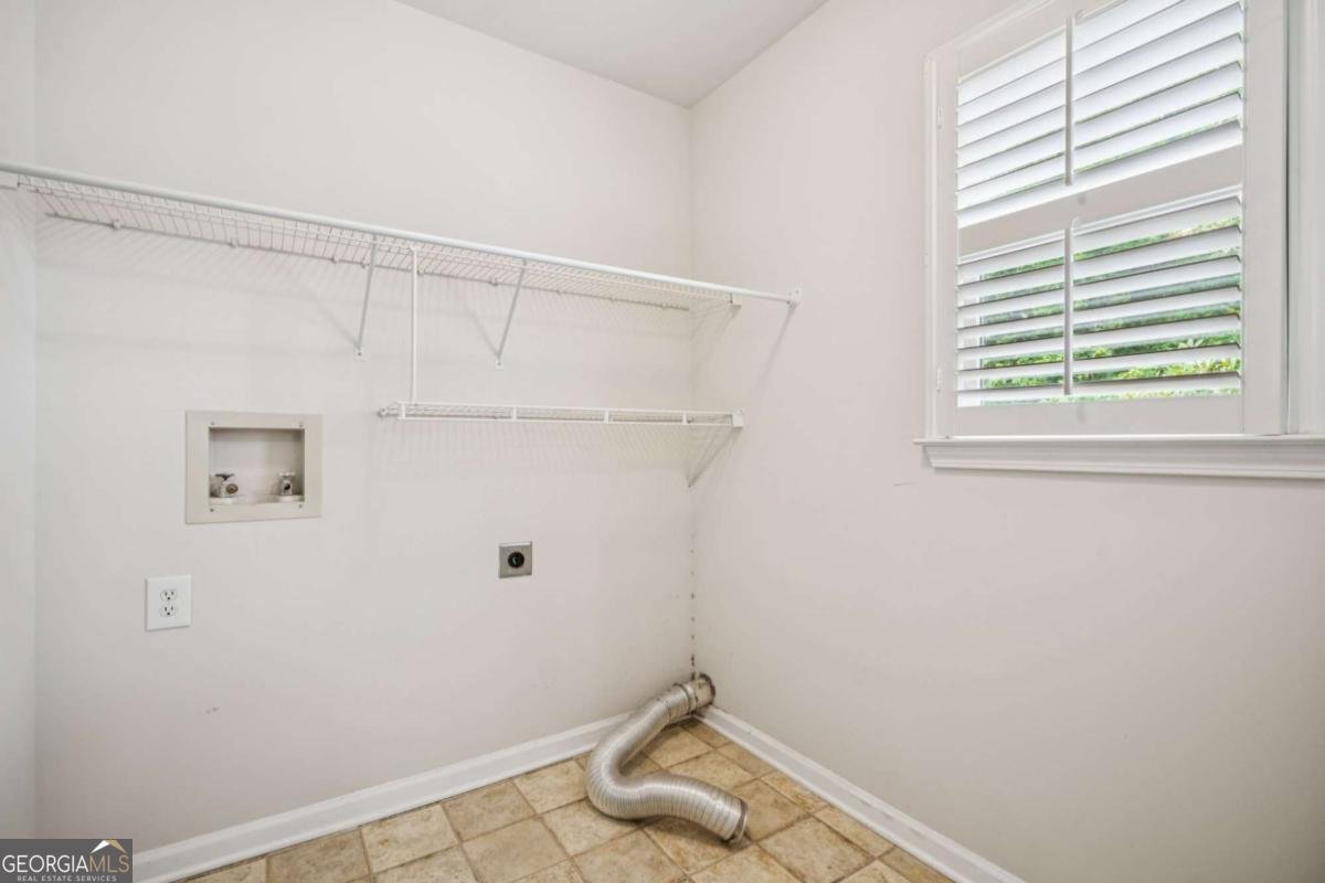 130 White Sands Court Suwanee - 37