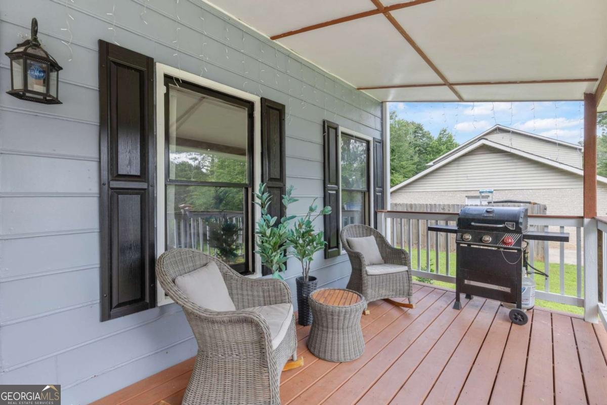 1433 Janice Court Lilburn - 10