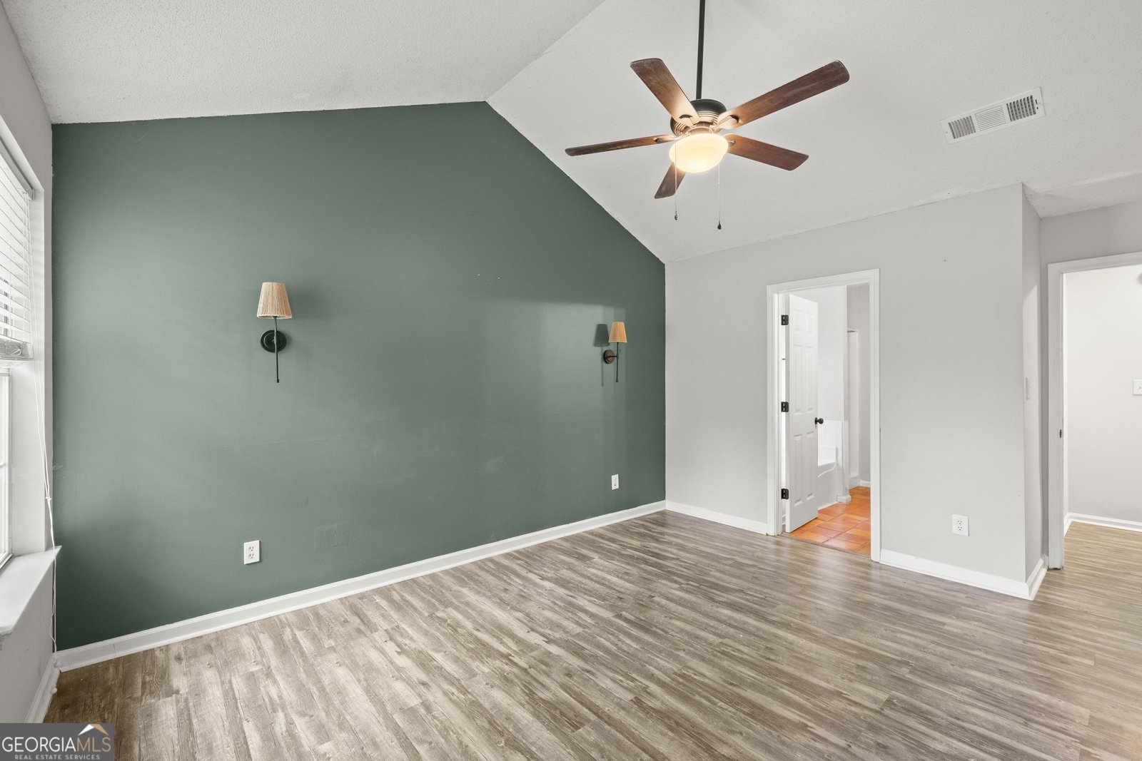 615 Coan Drive Locust Grove - 19