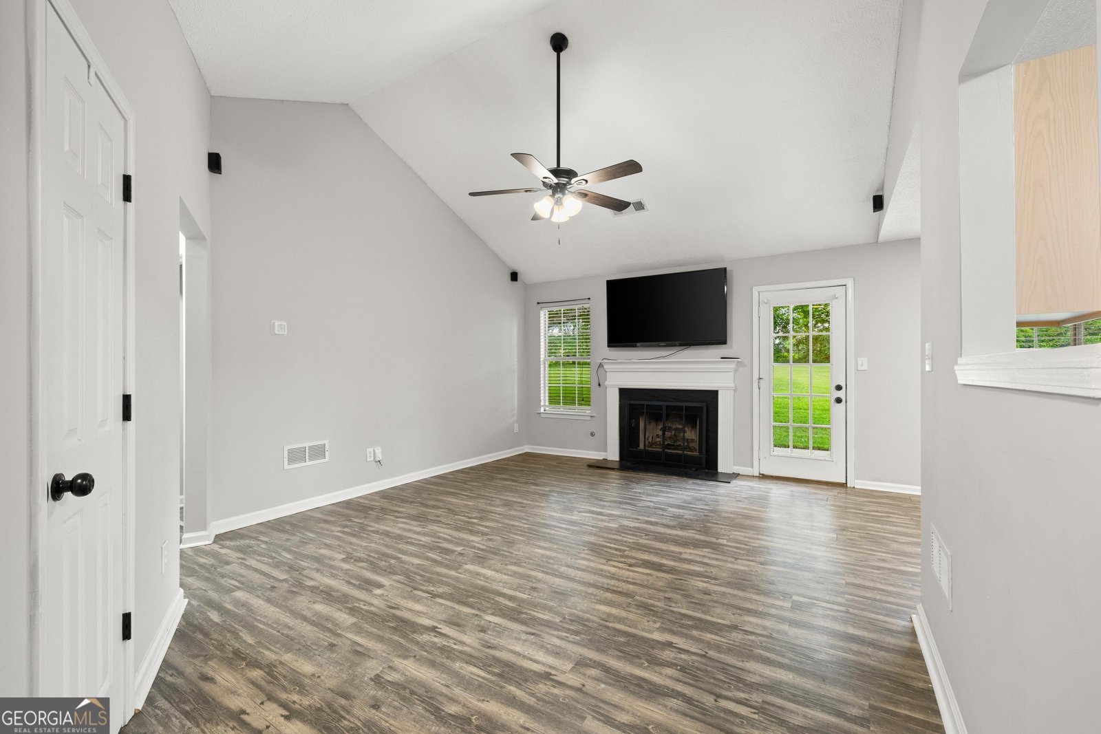 615 Coan Drive Locust Grove - 6