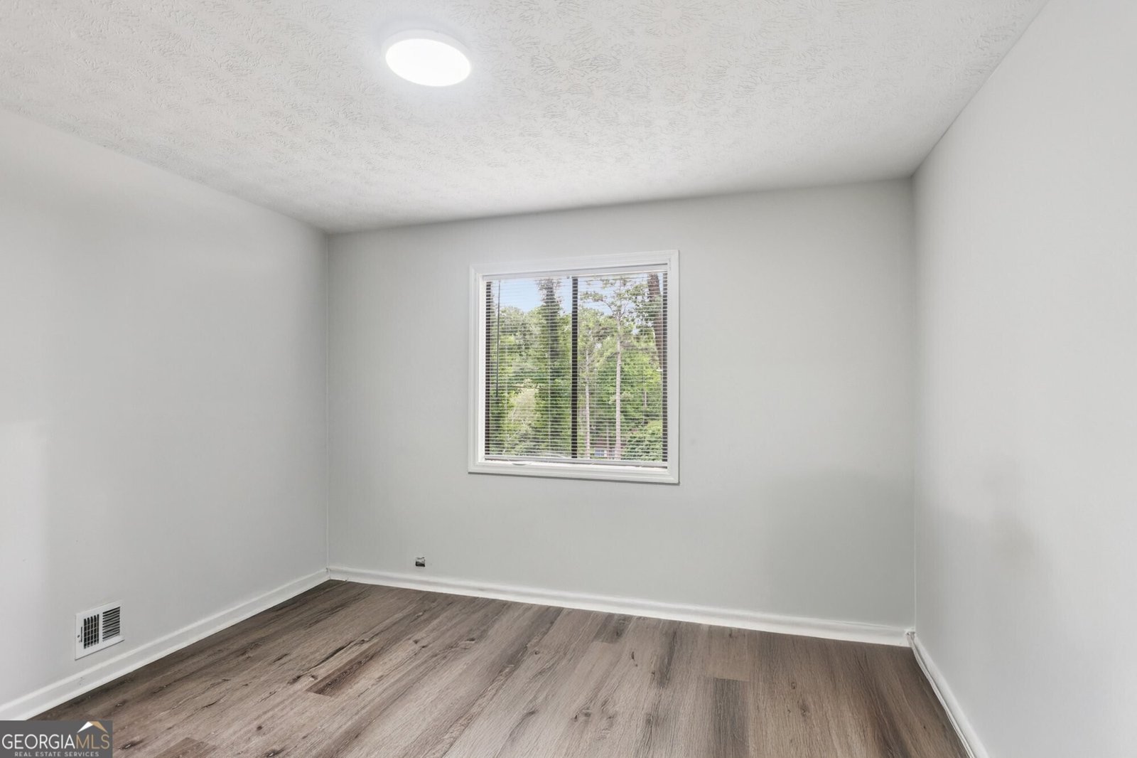 6249 Townsend Way Riverdale - 21