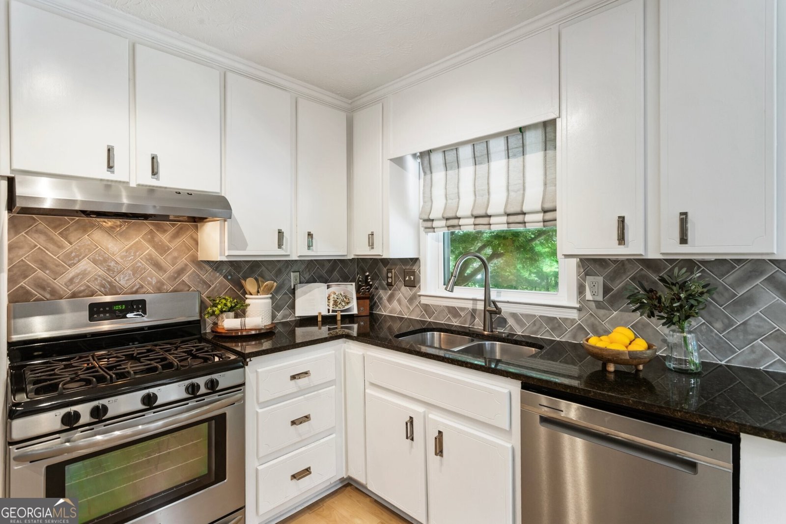 215 Ansley Court Roswell - 13