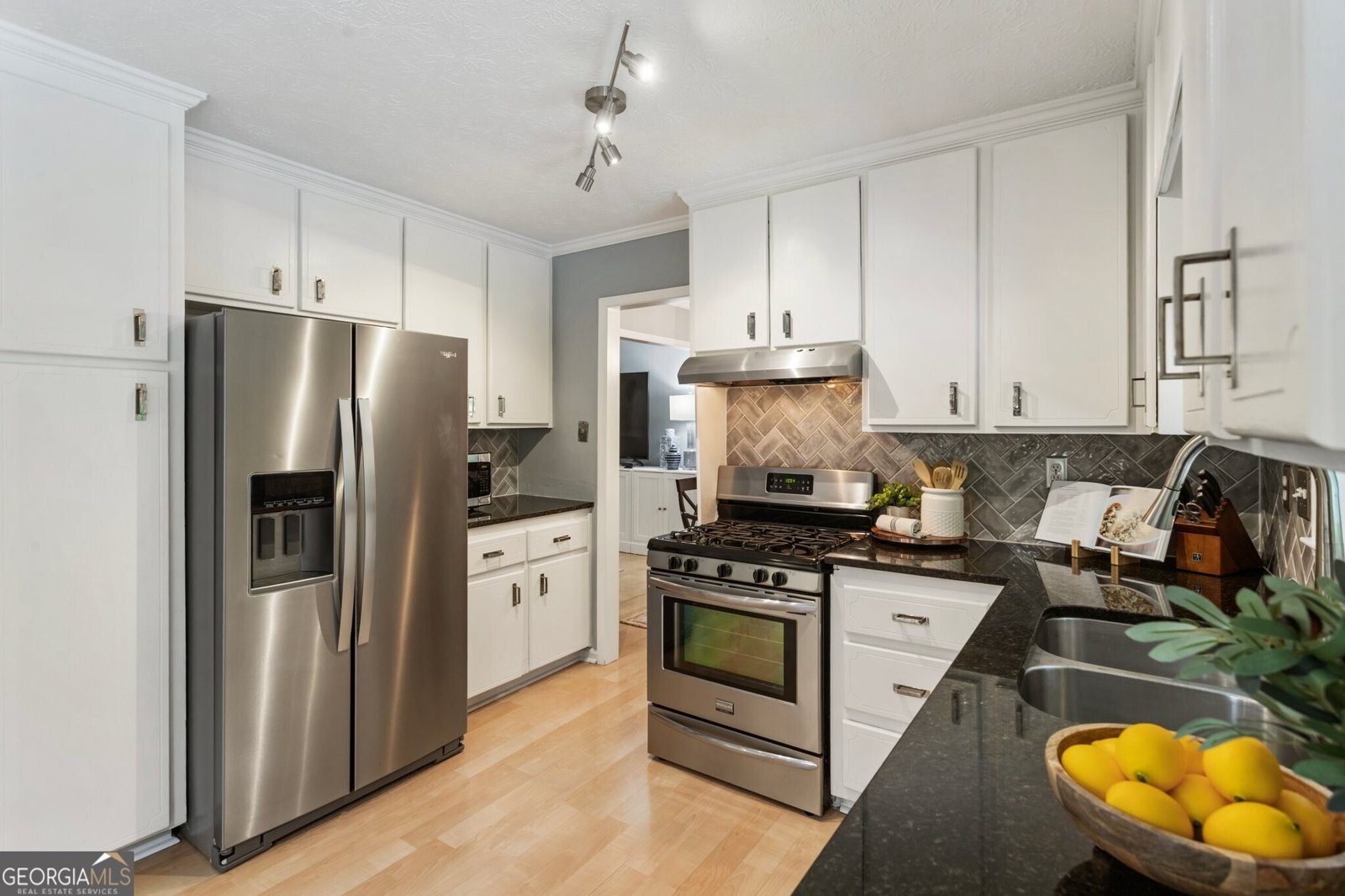 215 Ansley Court Roswell - 14