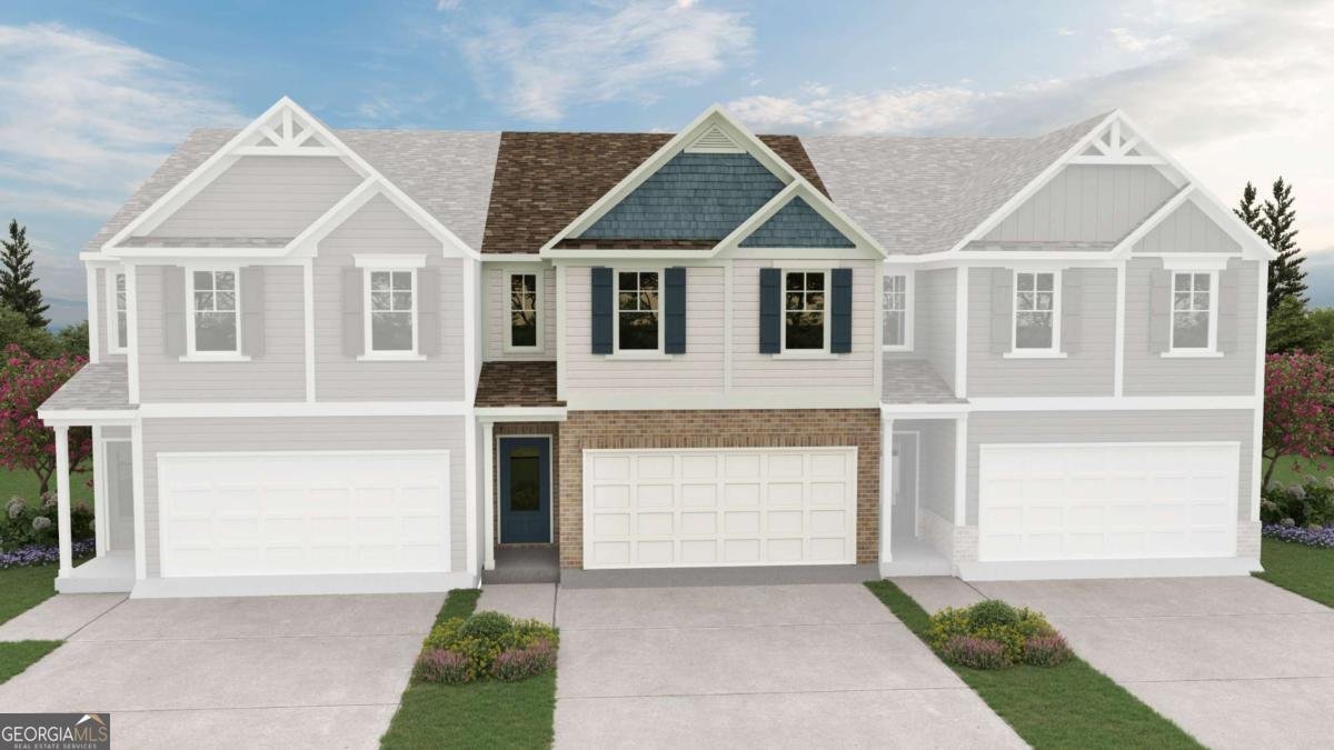 430 Lanier Circle Woodstock - 1