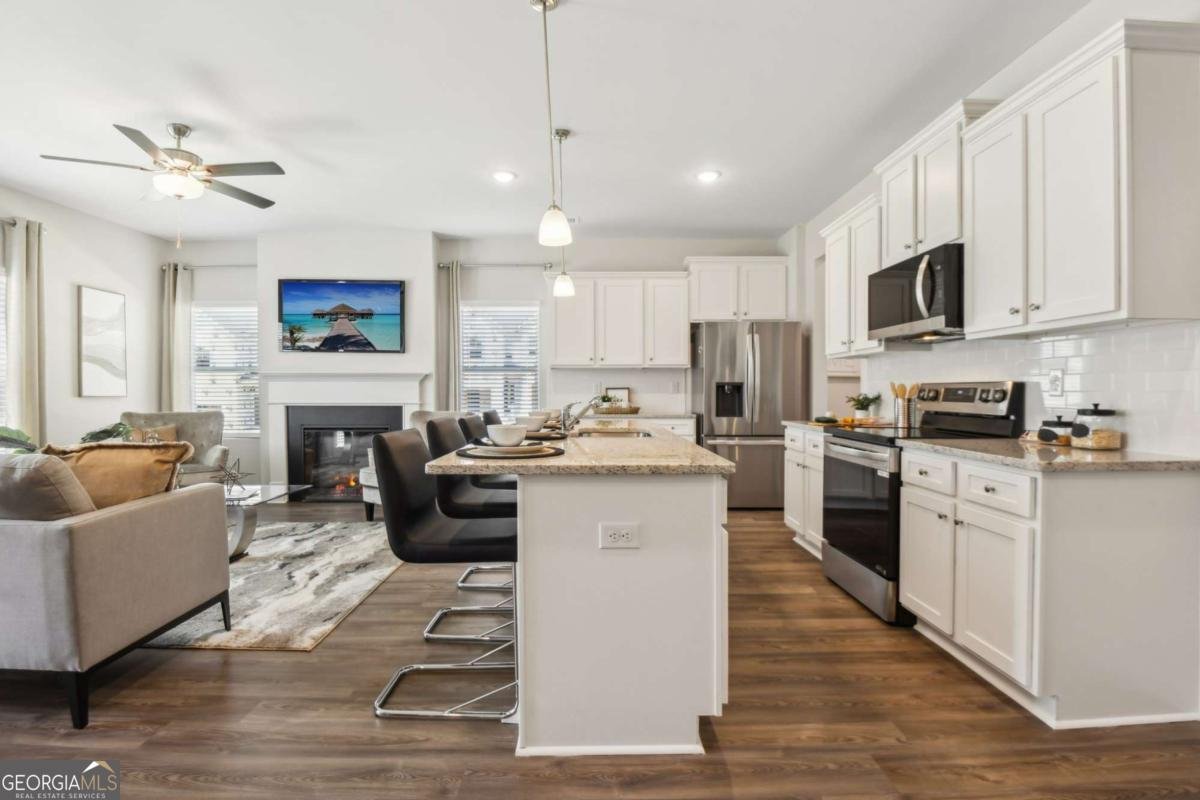430 Lanier Circle Woodstock - 8