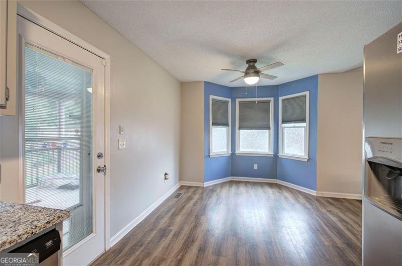 80 BROADLANDS Drive White - 25