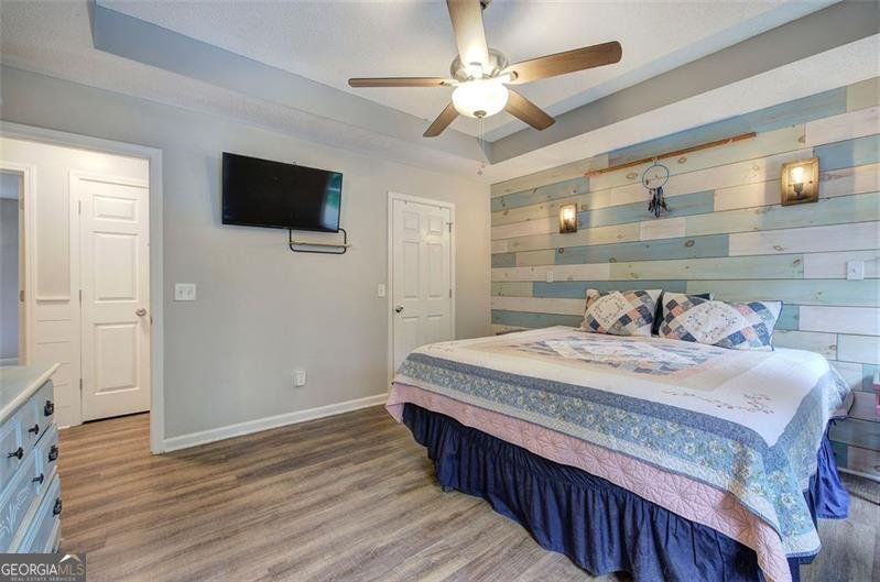 80 BROADLANDS Drive White - 28