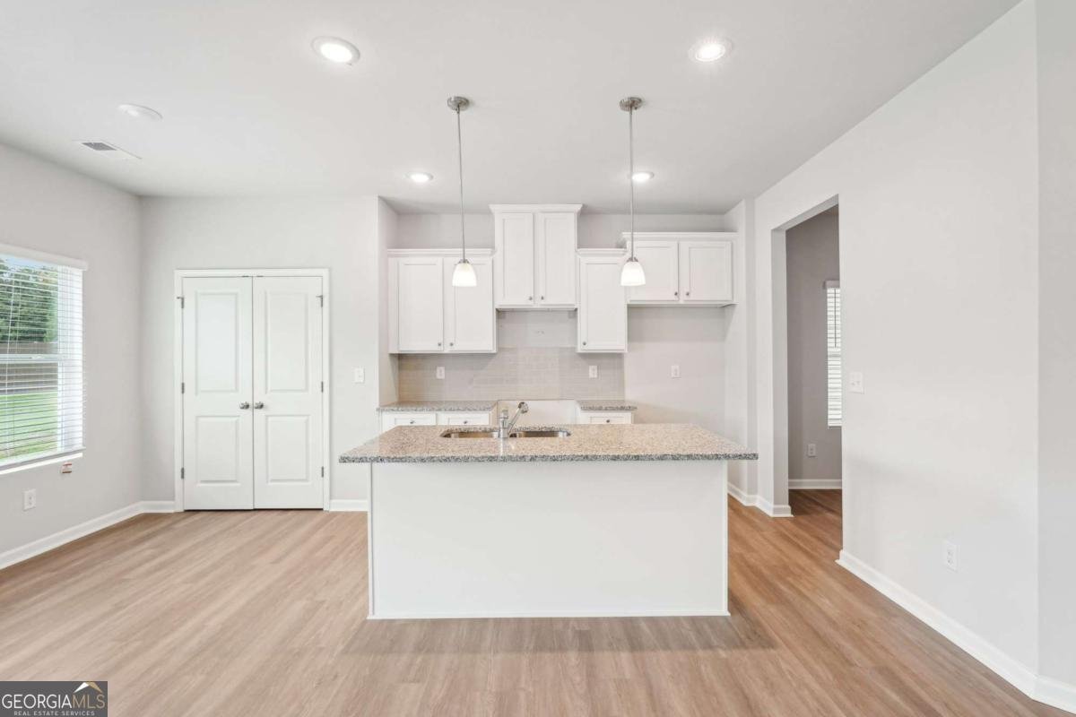 418 Lanier Circle Woodstock - 7