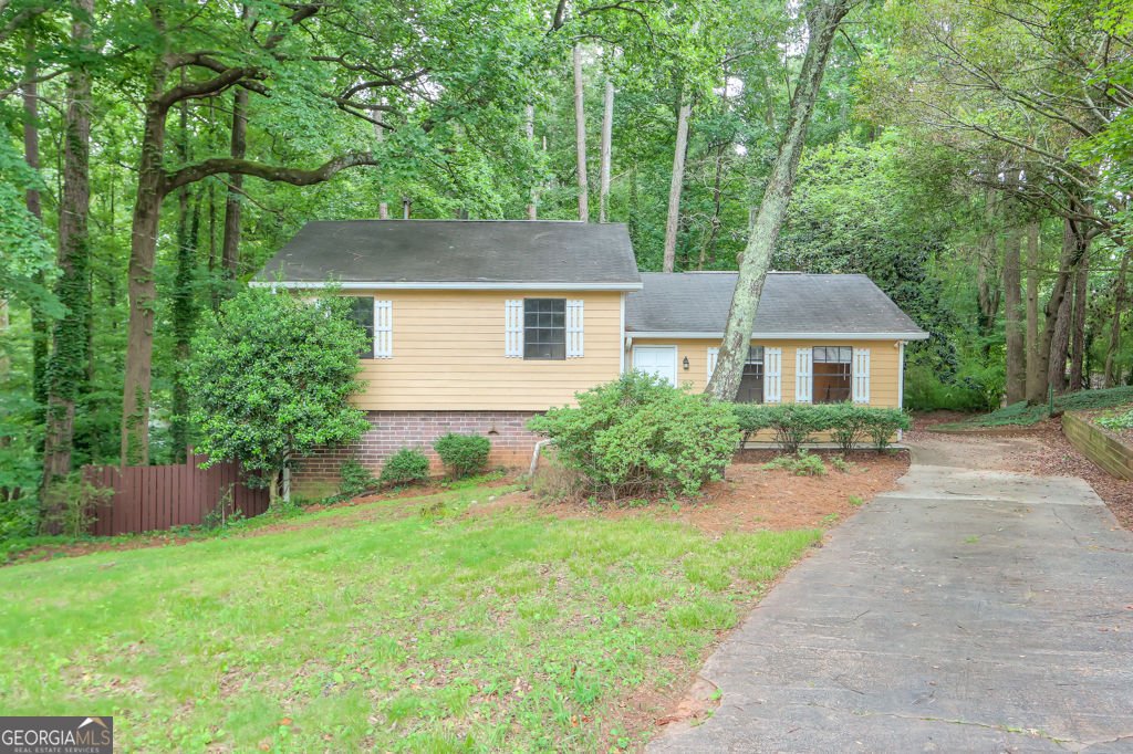 3812 Clare Court Duluth - 1
