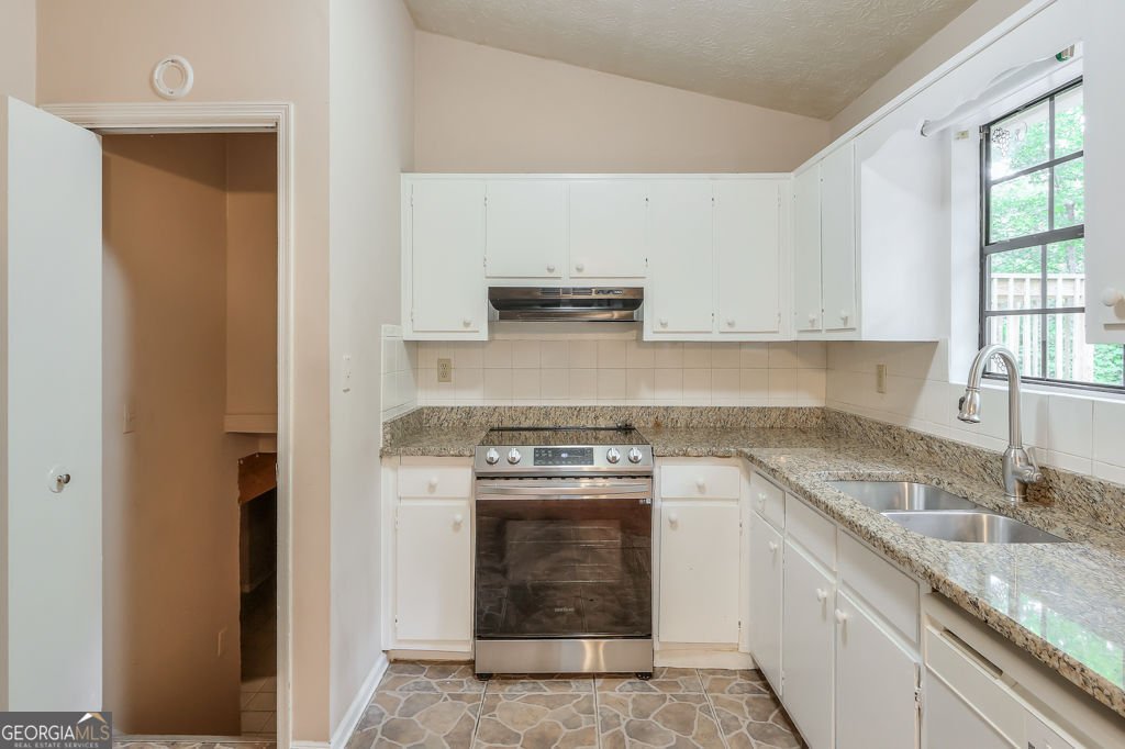 3812 Clare Court Duluth - 11