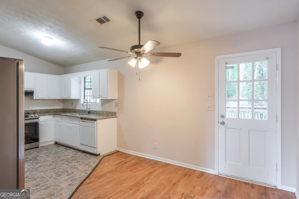3812 Clare Court Duluth - 7