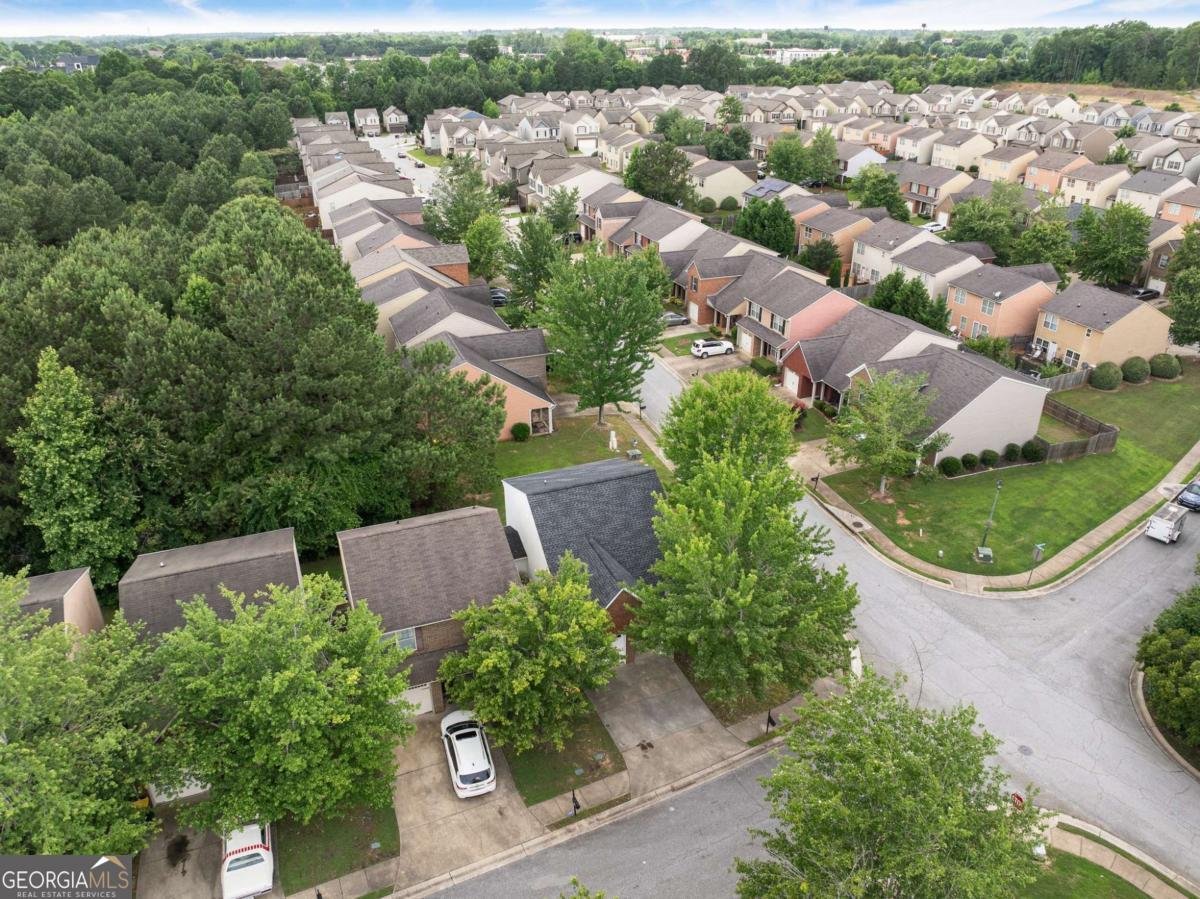 3063 Broadleaf Trail Fairburn - 40