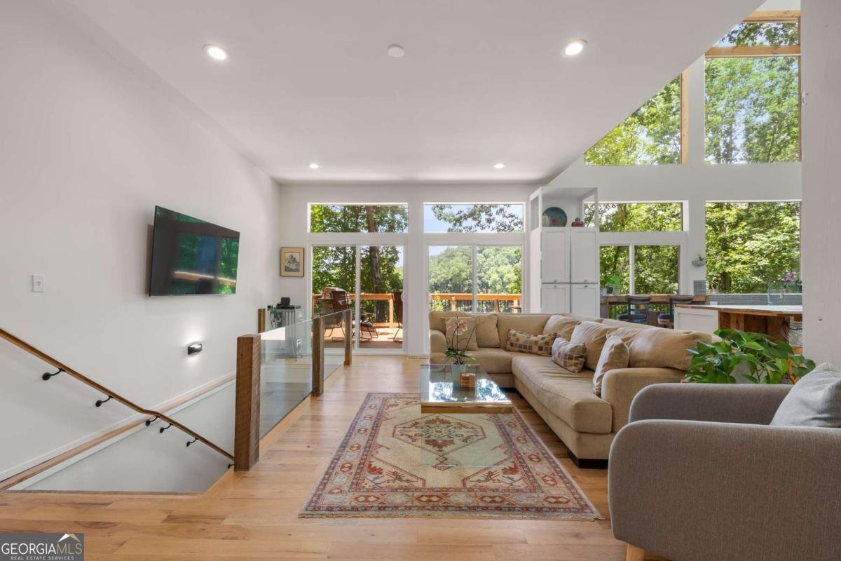 132 Lakeshore Drive Roswell - 11