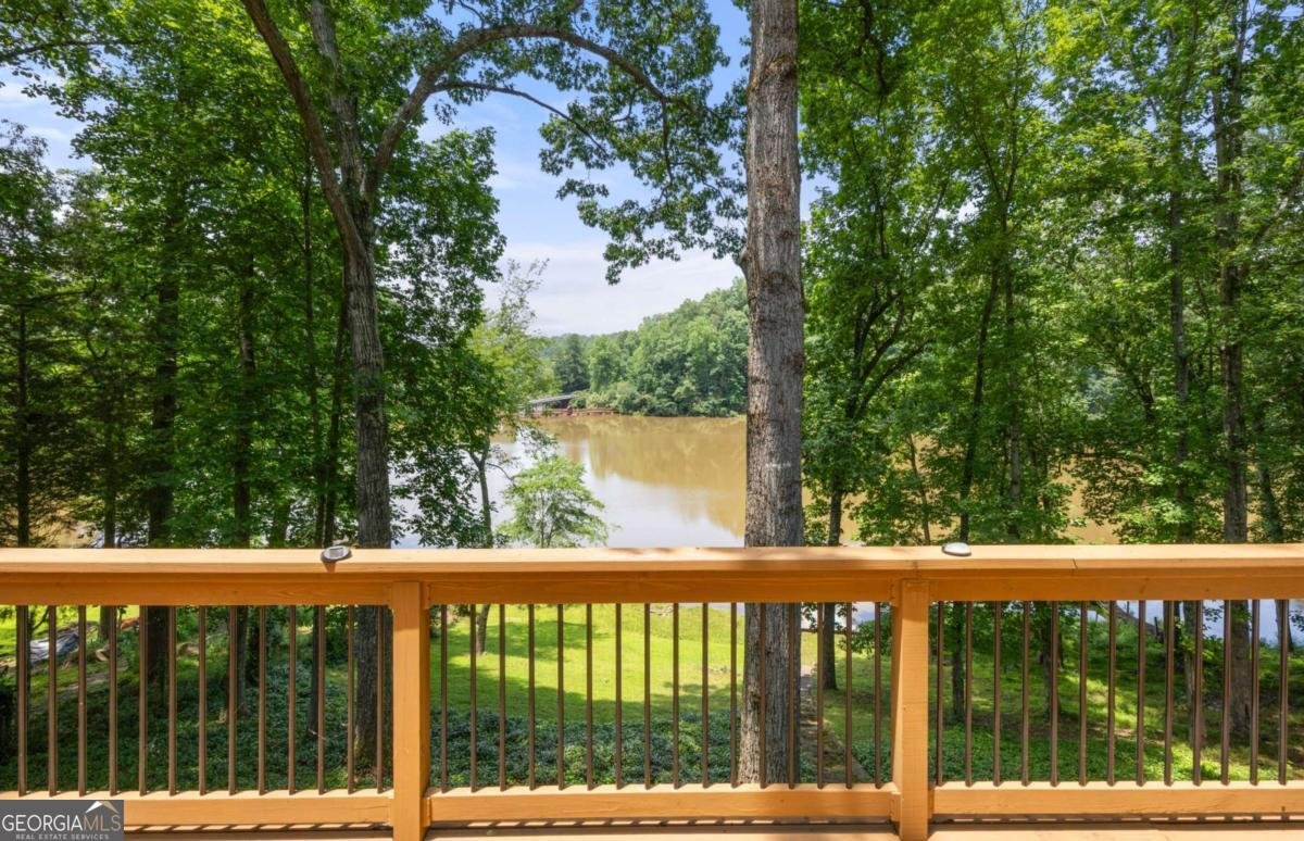 132 Lakeshore Drive Roswell - 18