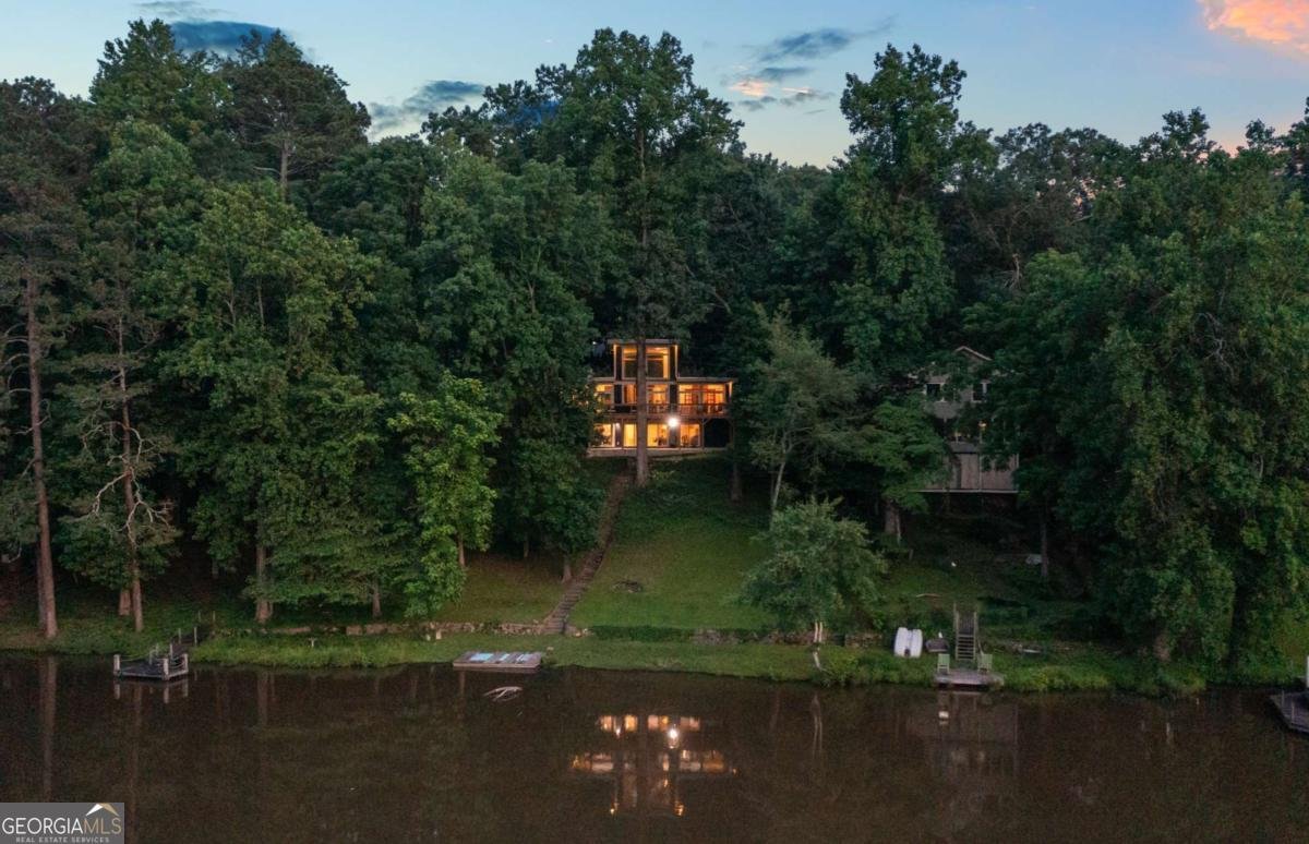 132 Lakeshore Drive Roswell - 2
