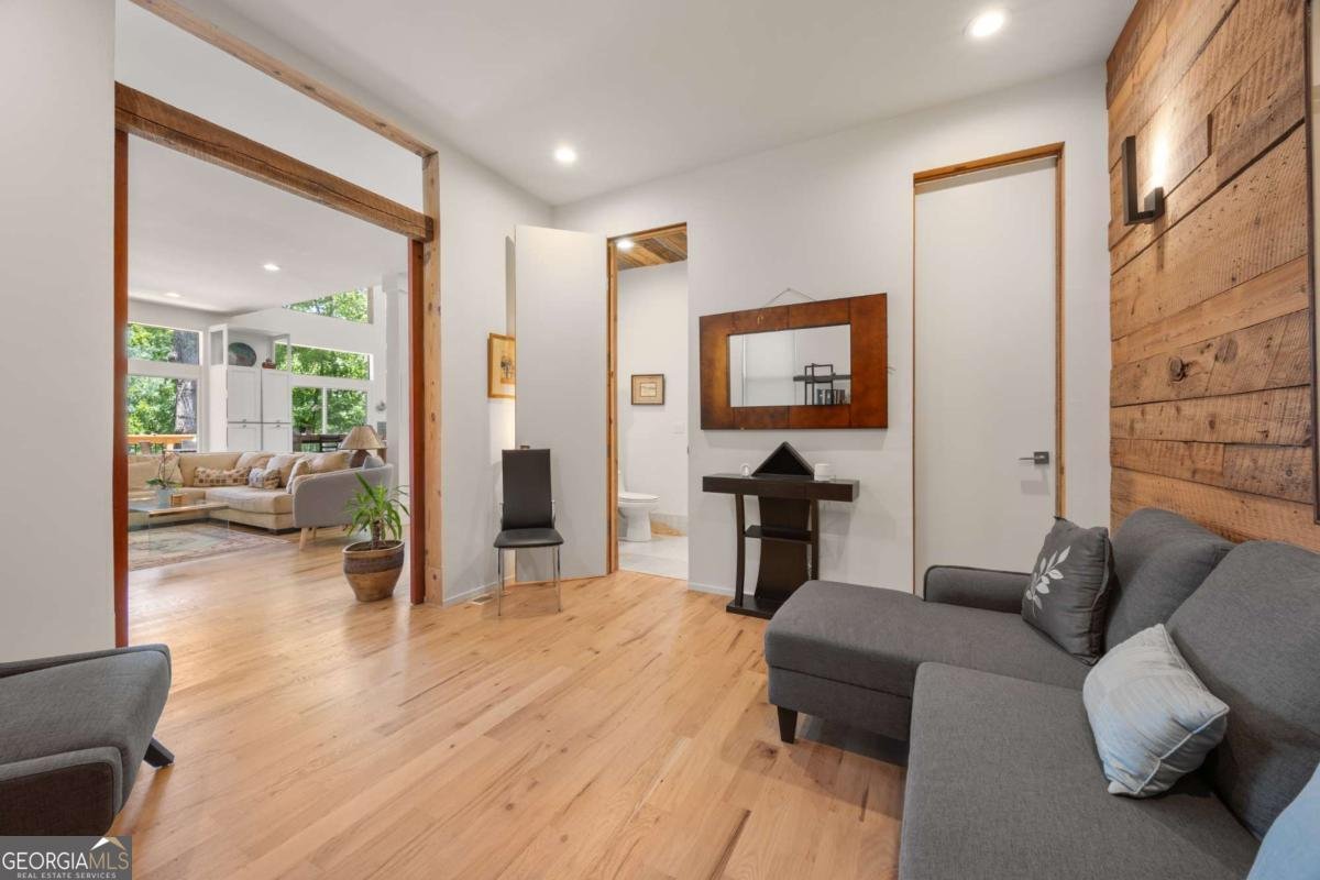 132 Lakeshore Drive Roswell - 21
