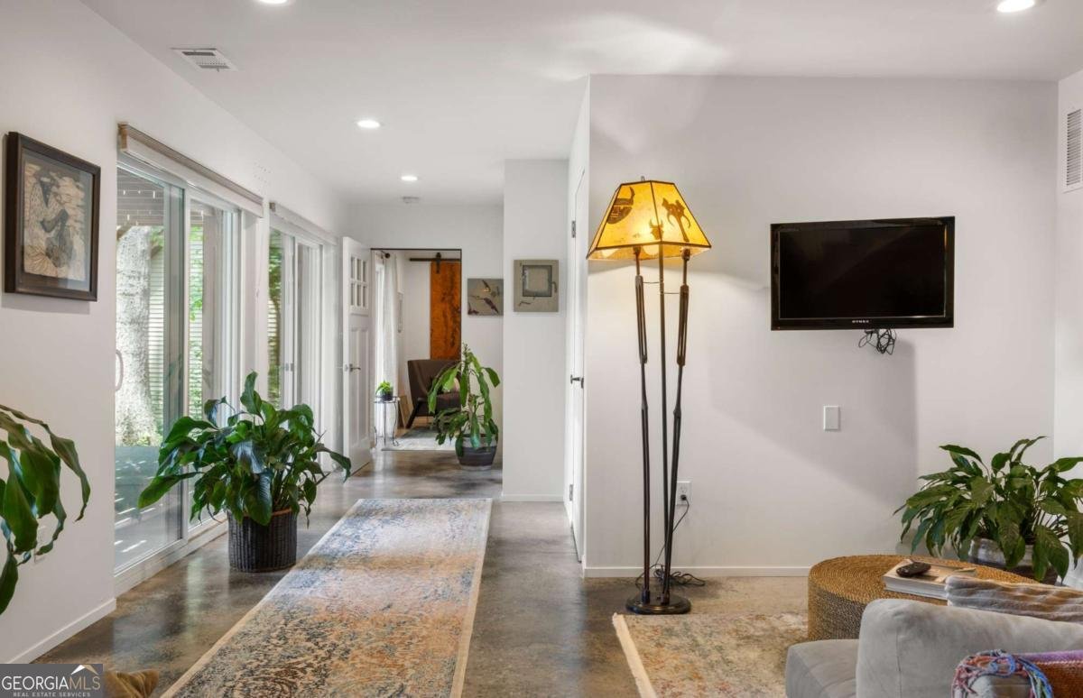 132 Lakeshore Drive Roswell - 31